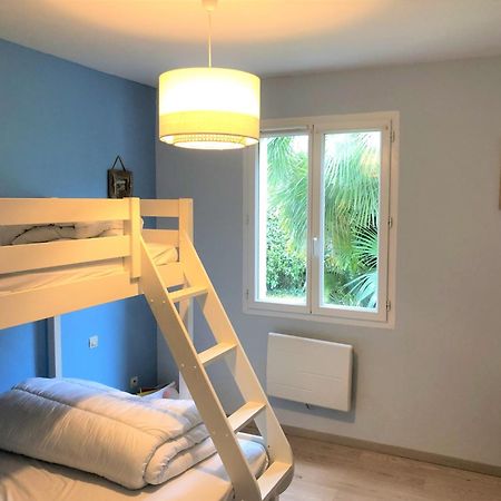 Agreable Maison Ensoleillee Avec Jardin Arbore Villa Le Chateau-d'Oleron Exterior photo