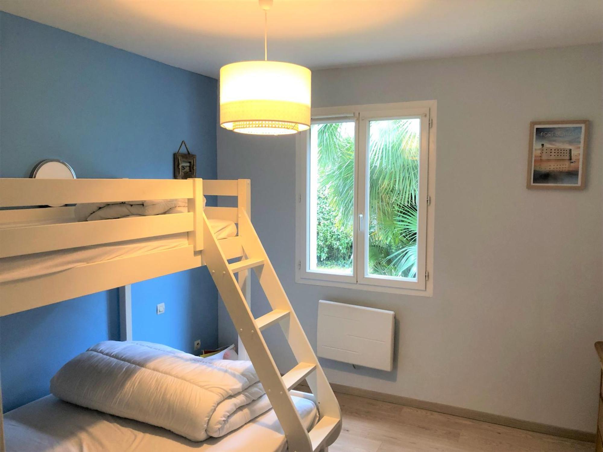 Agreable Maison Ensoleillee Avec Jardin Arbore Villa Le Chateau-d'Oleron Exterior photo